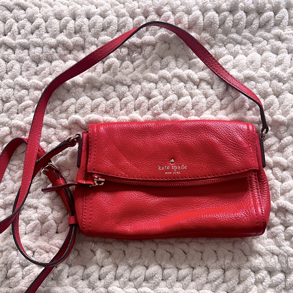 Kate Spade Leila Mini Zip Crossbody